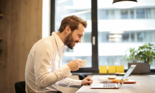Na co zwrócić uwagę przy wyborze agencji SEO w Łodzi?