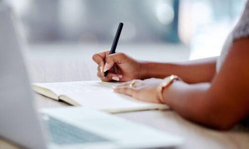 Jakbym czy jak bym – razem czy osobno?