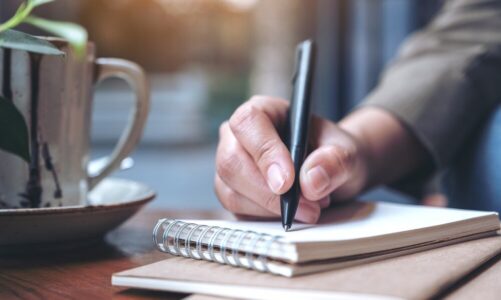 Ciekawy synonim – różne odcienie znaczeń