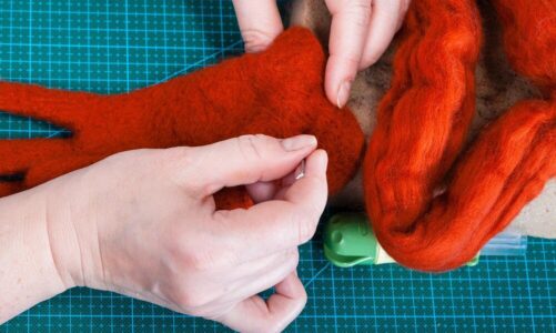 Co można zrobić z filcu – kreatywne inspiracje i projekty