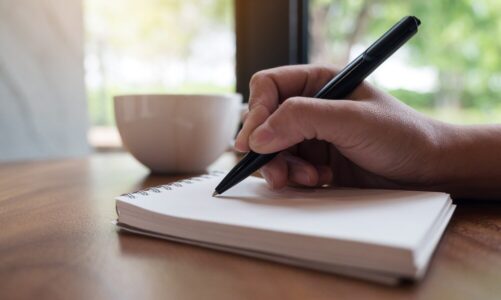 Wydarzenie synonim – zamienniki i pokrewne pojęcia