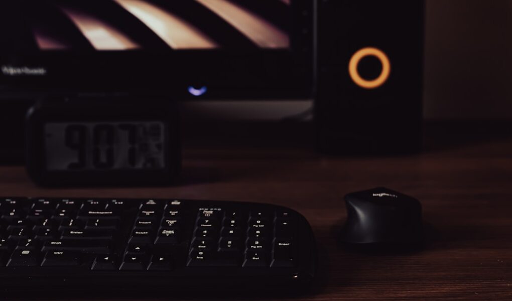 Technologia klasy premium w zasięgu ręki – dlaczego warto postawić na sprzęt poleasingowy?